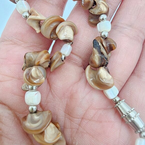 Vintage Puka Shell Bracelet 7" | Handmade - Picture 12 of 13